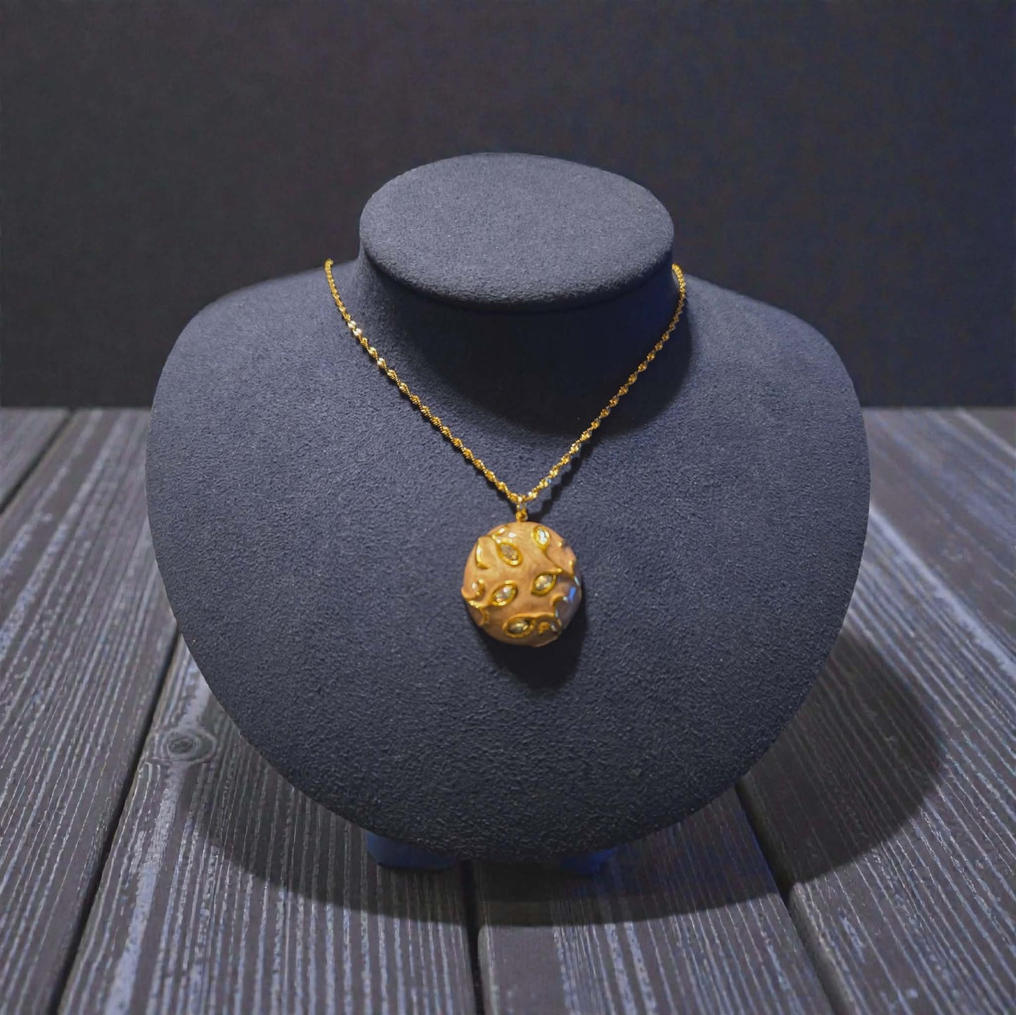 Khaki Floral 18K Gold Plated Stainless Steel Pendant Necklace