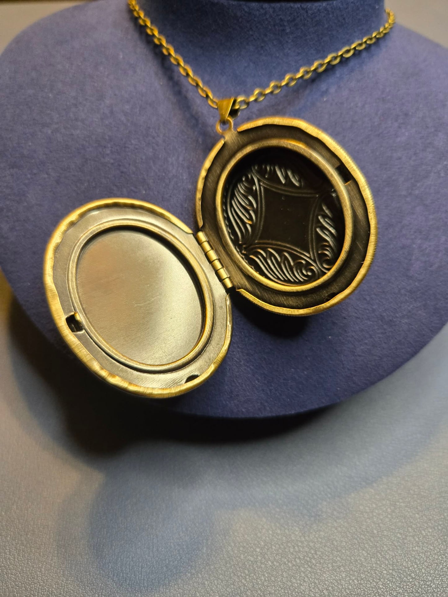Blue Floral Antique Locket Necklace